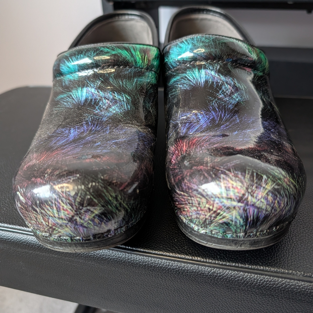 Dansko Professional Clogs | Size 40‎ | Galaxy Print Patent Leather | EUC - Picture 3 of 8